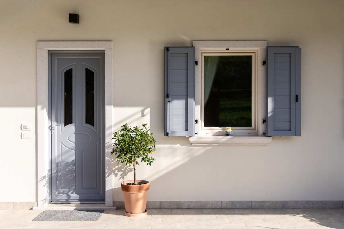 Apartment entrance of Mos Country House